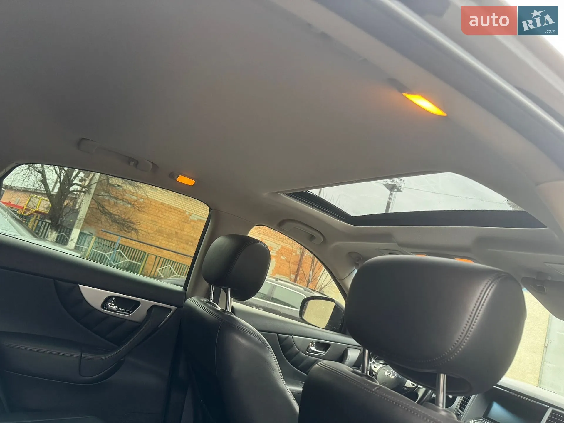 2013 Infiniti QX70 - мініатюра 24