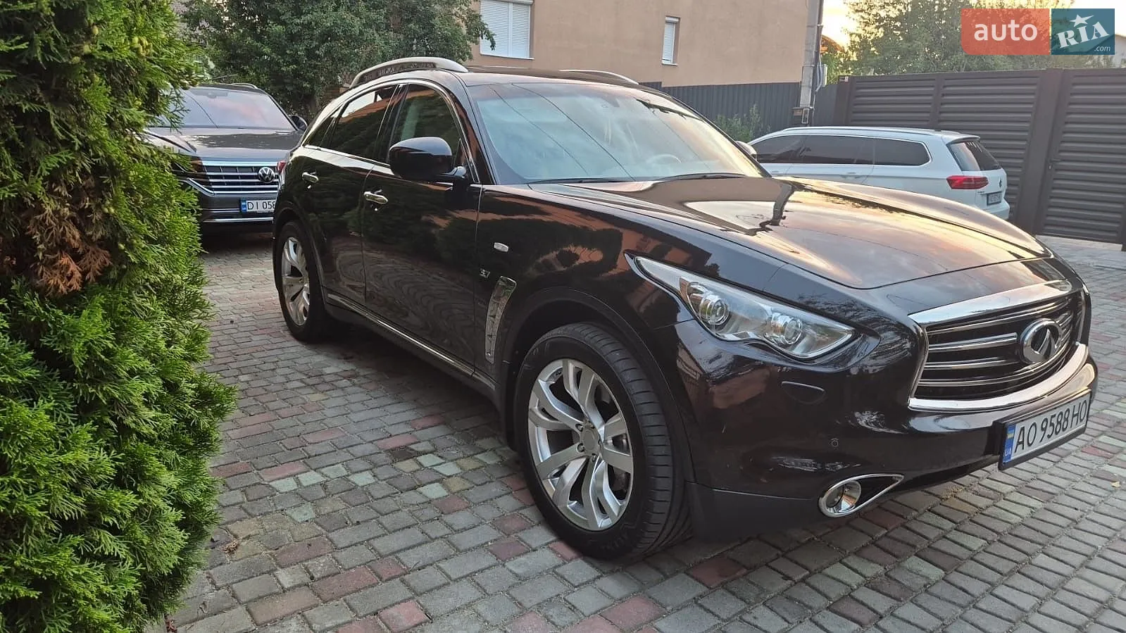 2014 Infiniti QX70 - мініатюра 5