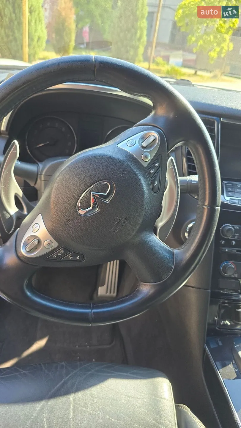 2013 Infiniti QX70 - мініатюра 13