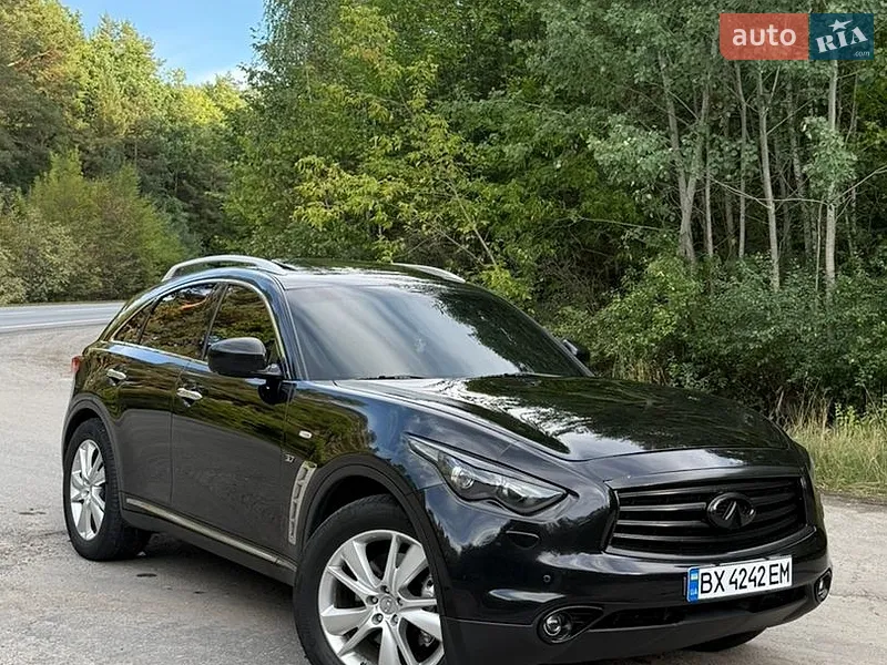 Infiniti QX70 2014