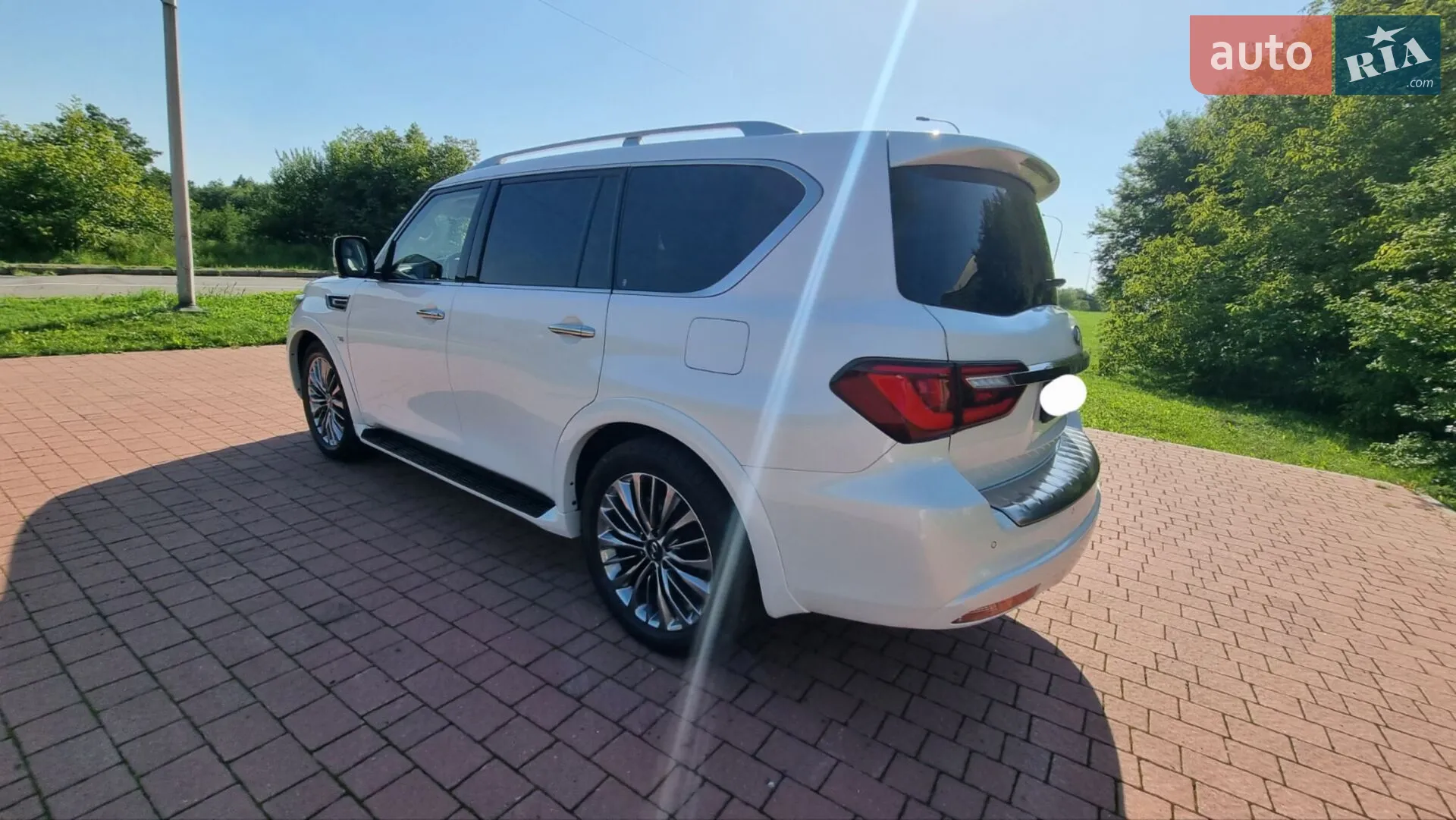 2018 Infiniti QX80 - мініатюра 8