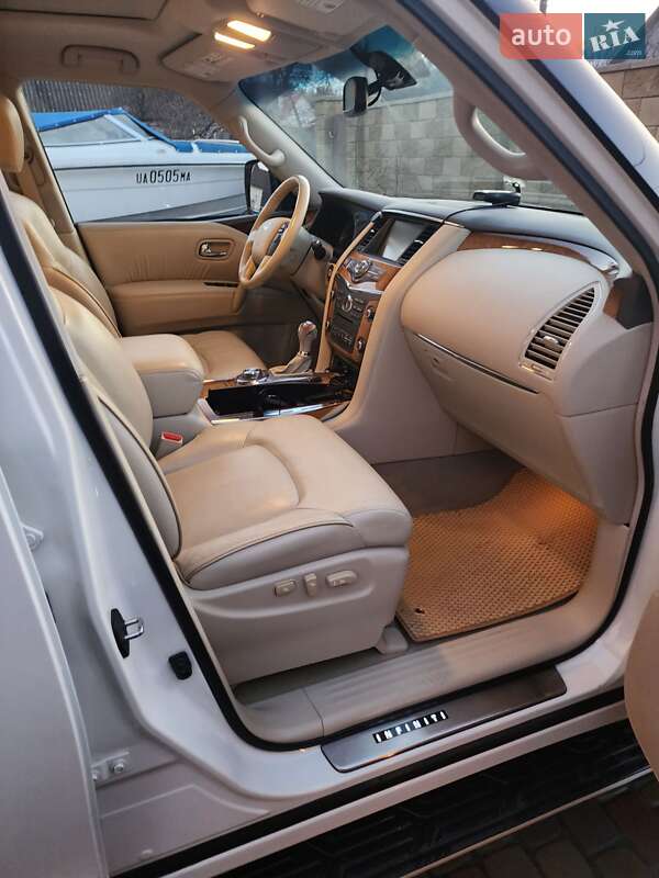 Внедорожник / Кроссовер Infiniti QX80 2014 в Киеве
