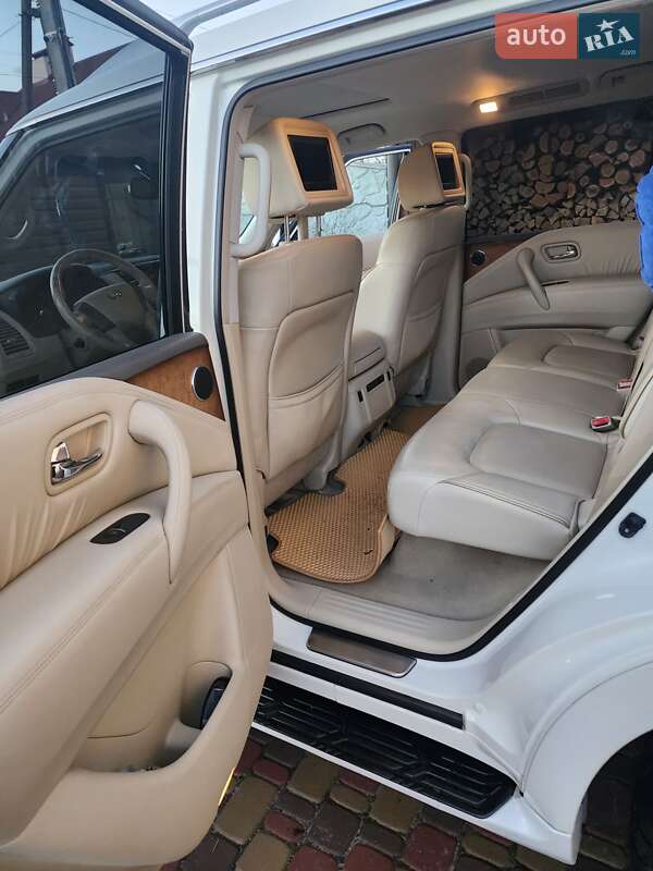Внедорожник / Кроссовер Infiniti QX80 2014 в Киеве