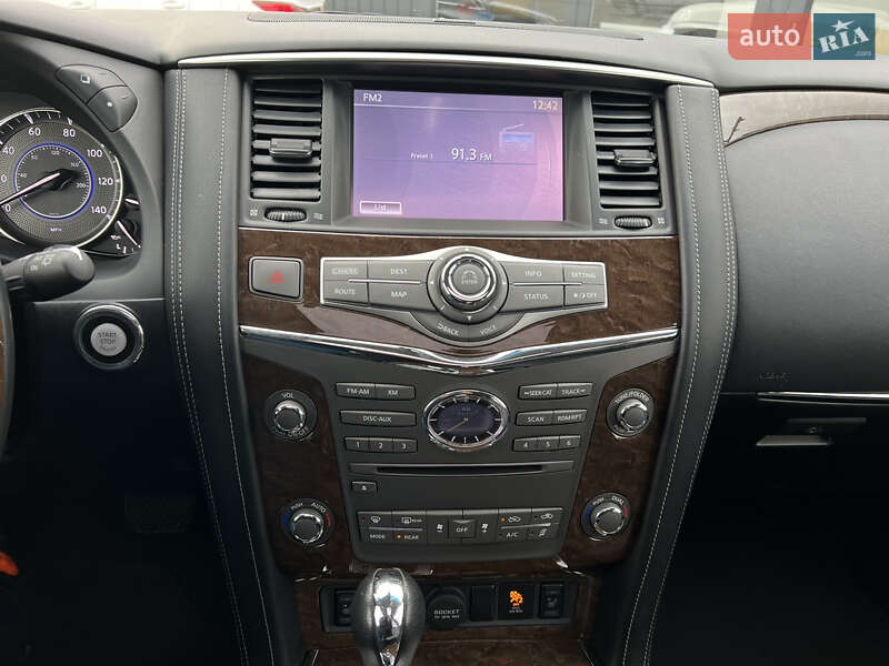Внедорожник / Кроссовер Infiniti QX80 2016 в Черновцах