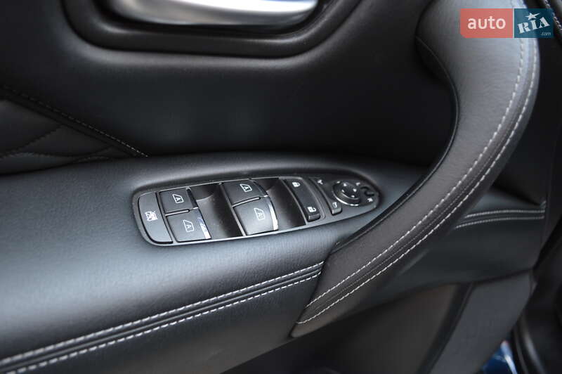 Позашляховик / Кросовер Infiniti QX80 2020 в Львові