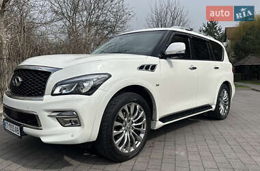 Внедорожник / Кроссовер Infiniti QX80 2016 в 