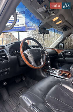 Внедорожник / Кроссовер Infiniti QX80 2016 в 