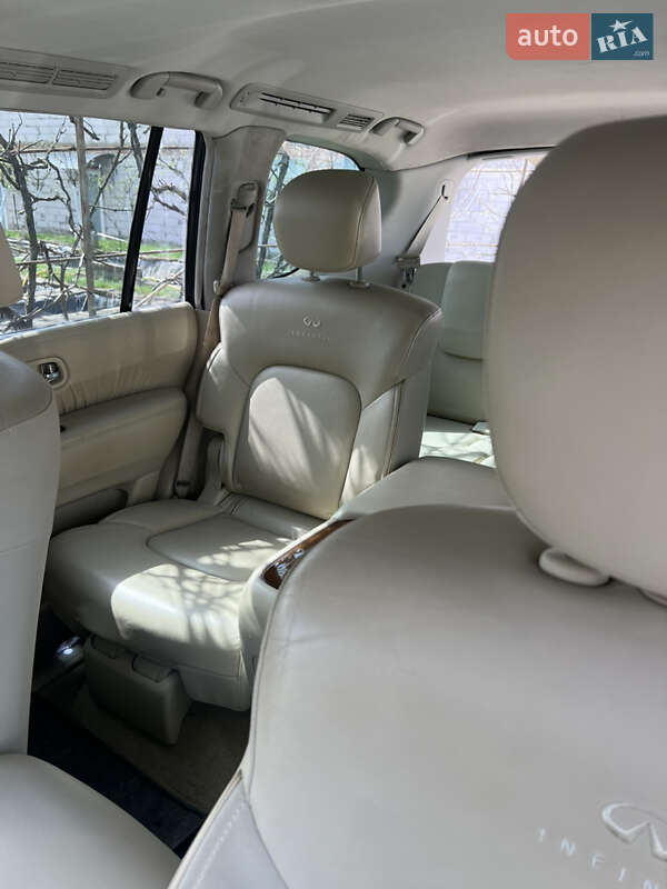 Позашляховик / Кросовер Infiniti QX80 2017 в Кам'янець-Подільському фото 4 Позашляховик / Кросовер Infiniti QX80 2017 в Кам'янець-Подільському
