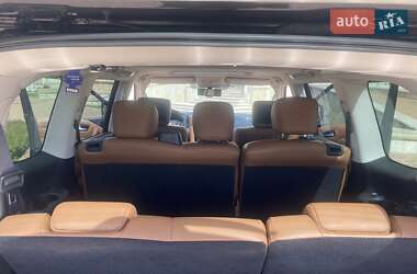 Позашляховик / Кросовер Infiniti QX80 2021 в 