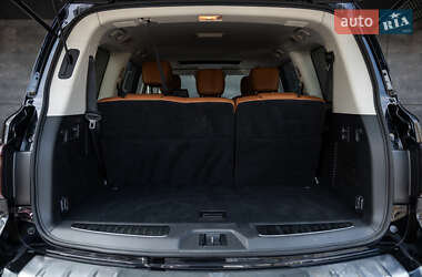 Внедорожник / Кроссовер Infiniti QX80 2023 в 