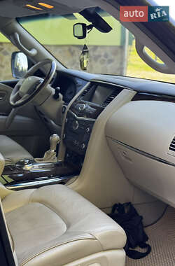 Внедорожник / Кроссовер Infiniti QX80 2013 в 