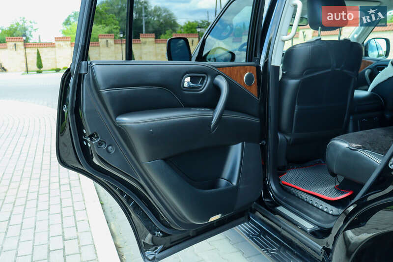 Внедорожник / Кроссовер Infiniti QX80 2018 в Измаиле