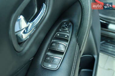 Внедорожник / Кроссовер Infiniti QX80 2018 в Измаиле