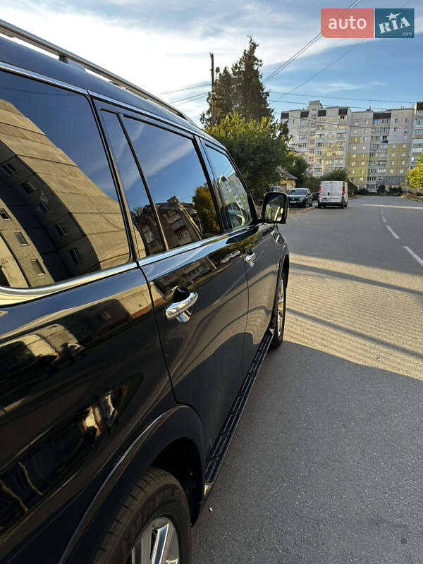Позашляховик / Кросовер Infiniti QX80 2014 в Чернігові