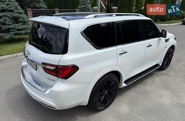Позашляховик / Кросовер Infiniti QX80 2018 в 