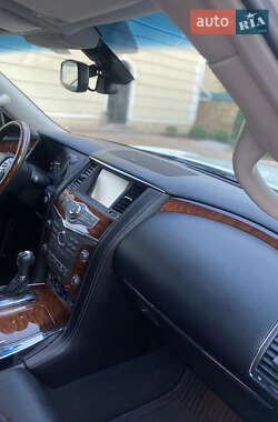 Внедорожник / Кроссовер Infiniti QX80 2015 в 