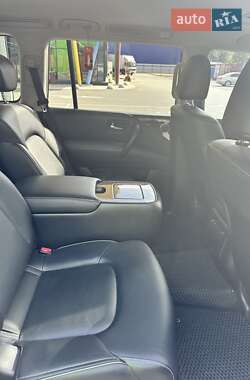 Внедорожник / Кроссовер Infiniti QX80 2016 в 