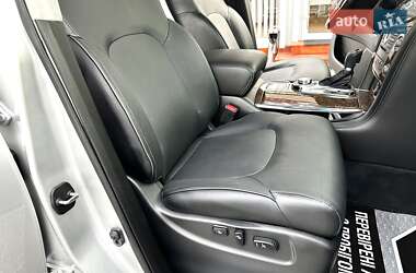Внедорожник / Кроссовер Infiniti QX80 2015 в 
