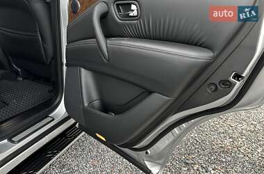 Внедорожник / Кроссовер Infiniti QX80 2015 в 
