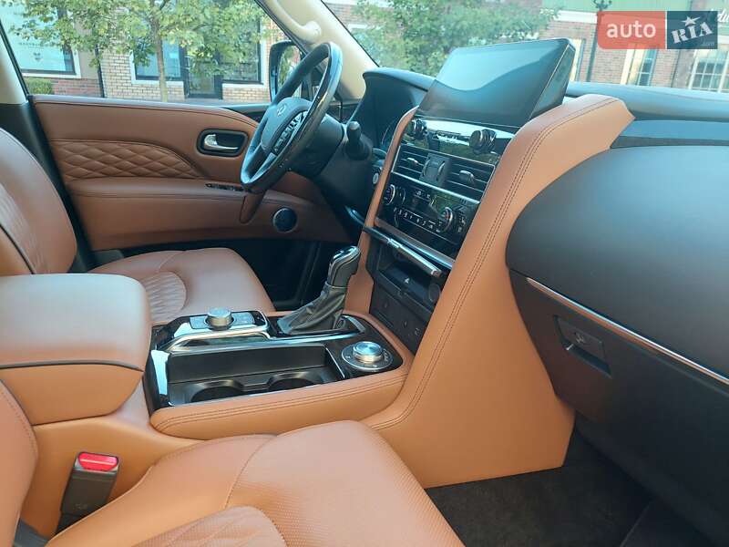 Внедорожник / Кроссовер Infiniti QX80 2024 в Киеве