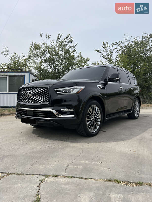 Infiniti QX80 2019