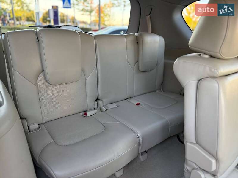 Внедорожник / Кроссовер Infiniti QX80 2013 в Киеве