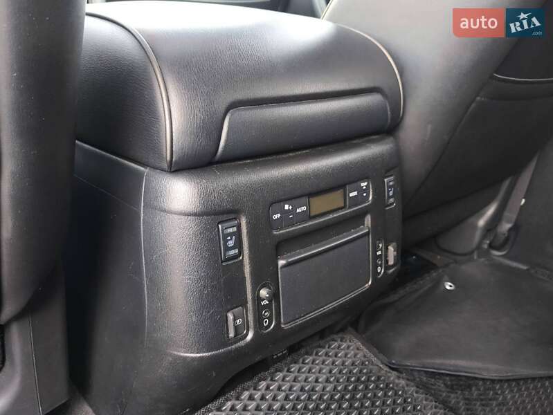 Внедорожник / Кроссовер Infiniti QX80 2018 в Киеве