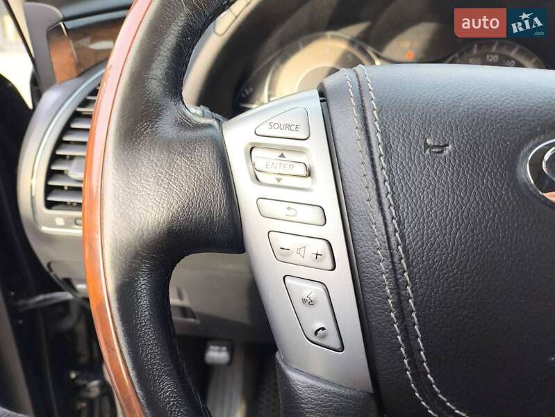 Внедорожник / Кроссовер Infiniti QX80 2018 в Киеве