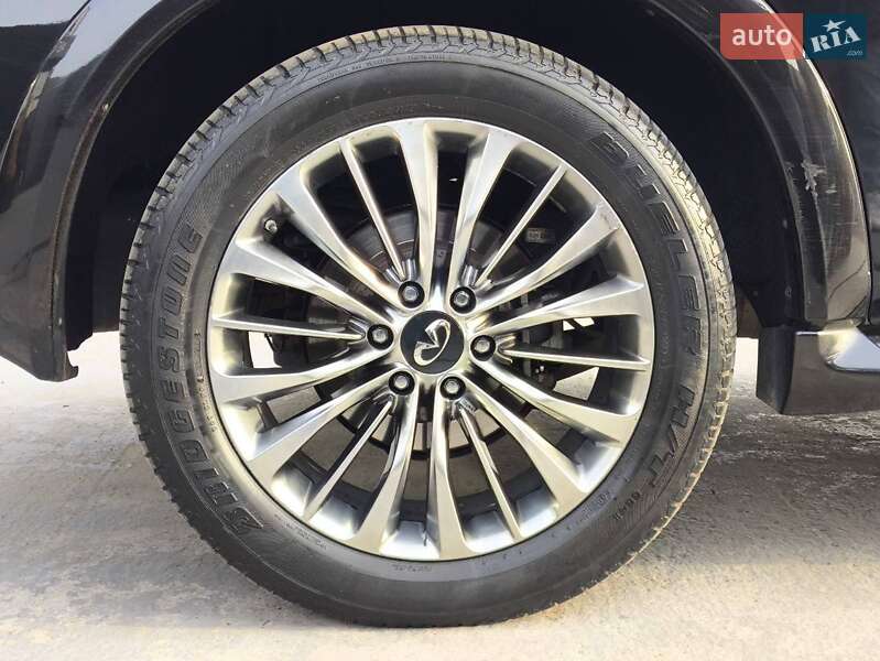 Внедорожник / Кроссовер Infiniti QX80 2018 в Киеве