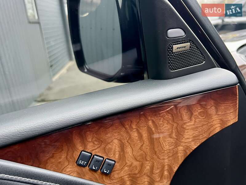 Внедорожник / Кроссовер Infiniti QX80 2017 в Киеве