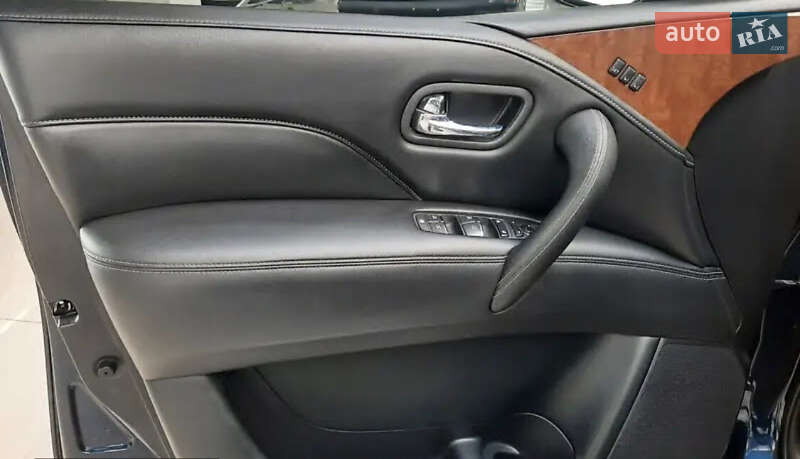 Позашляховик / Кросовер Infiniti QX80 2018 в Львові