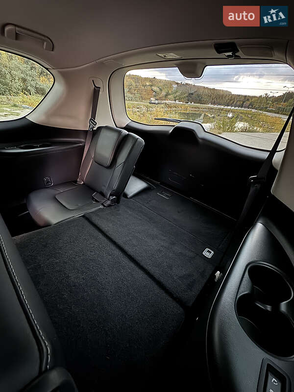 Внедорожник / Кроссовер Infiniti QX80 2022 в Днепре