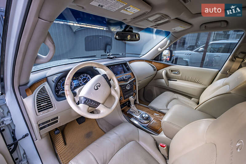 Позашляховик / Кросовер Infiniti QX80 2014 в Києві фото 24 Позашляховик / Кросовер Infiniti QX80 2014 в Києві