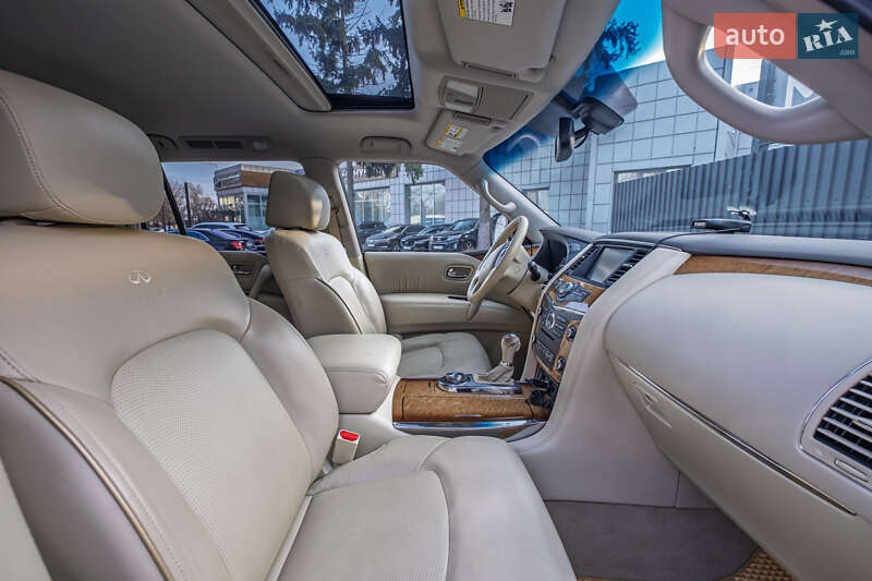 Позашляховик / Кросовер Infiniti QX80 2014 в Києві фото 37 Позашляховик / Кросовер Infiniti QX80 2014 в Києві