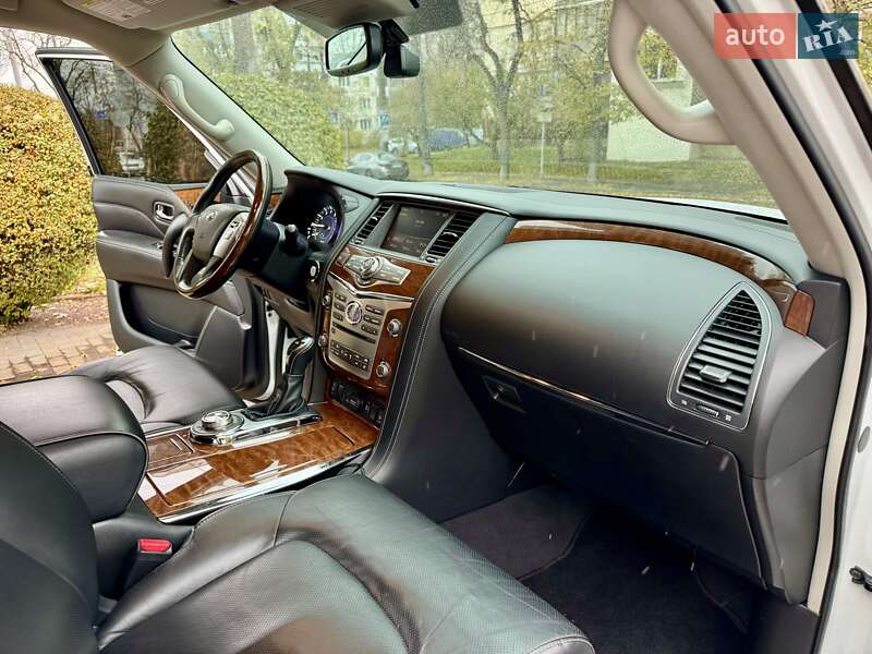 Позашляховик / Кросовер Infiniti QX80 2018 в Києві