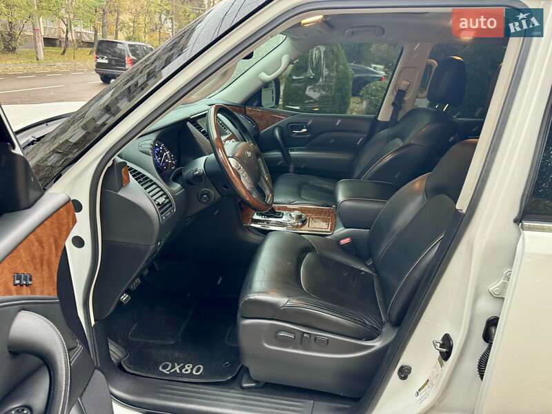 Позашляховик / Кросовер Infiniti QX80 2018 в Києві