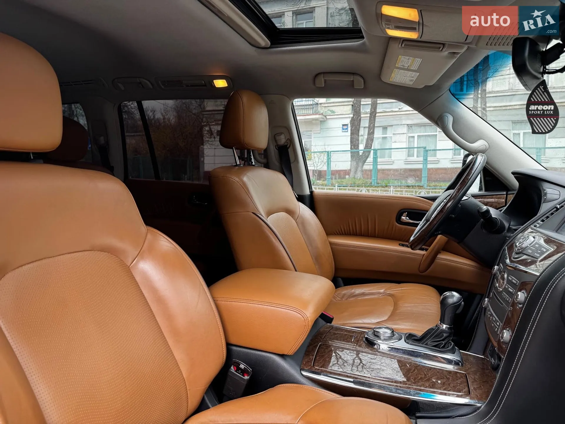 2017 Infiniti QX80 - мініатюра 46