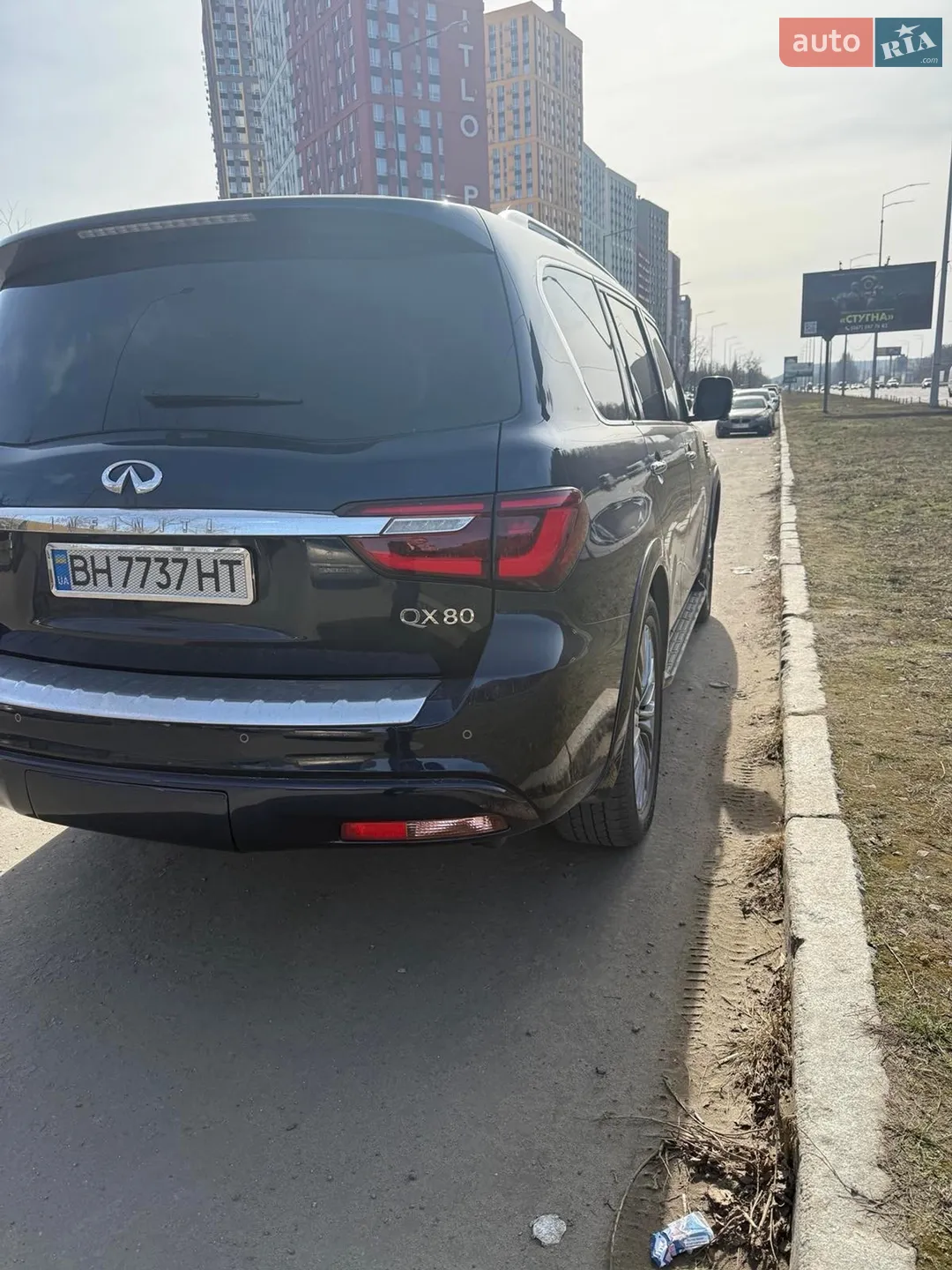 2018 Infiniti QX80 - мініатюра 4
