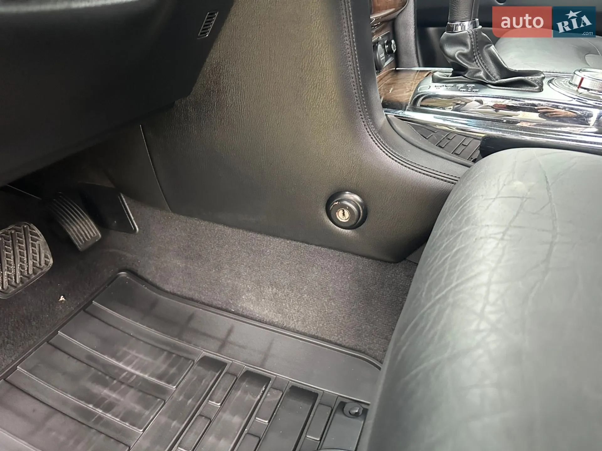 2014 Infiniti QX80 - мініатюра 88