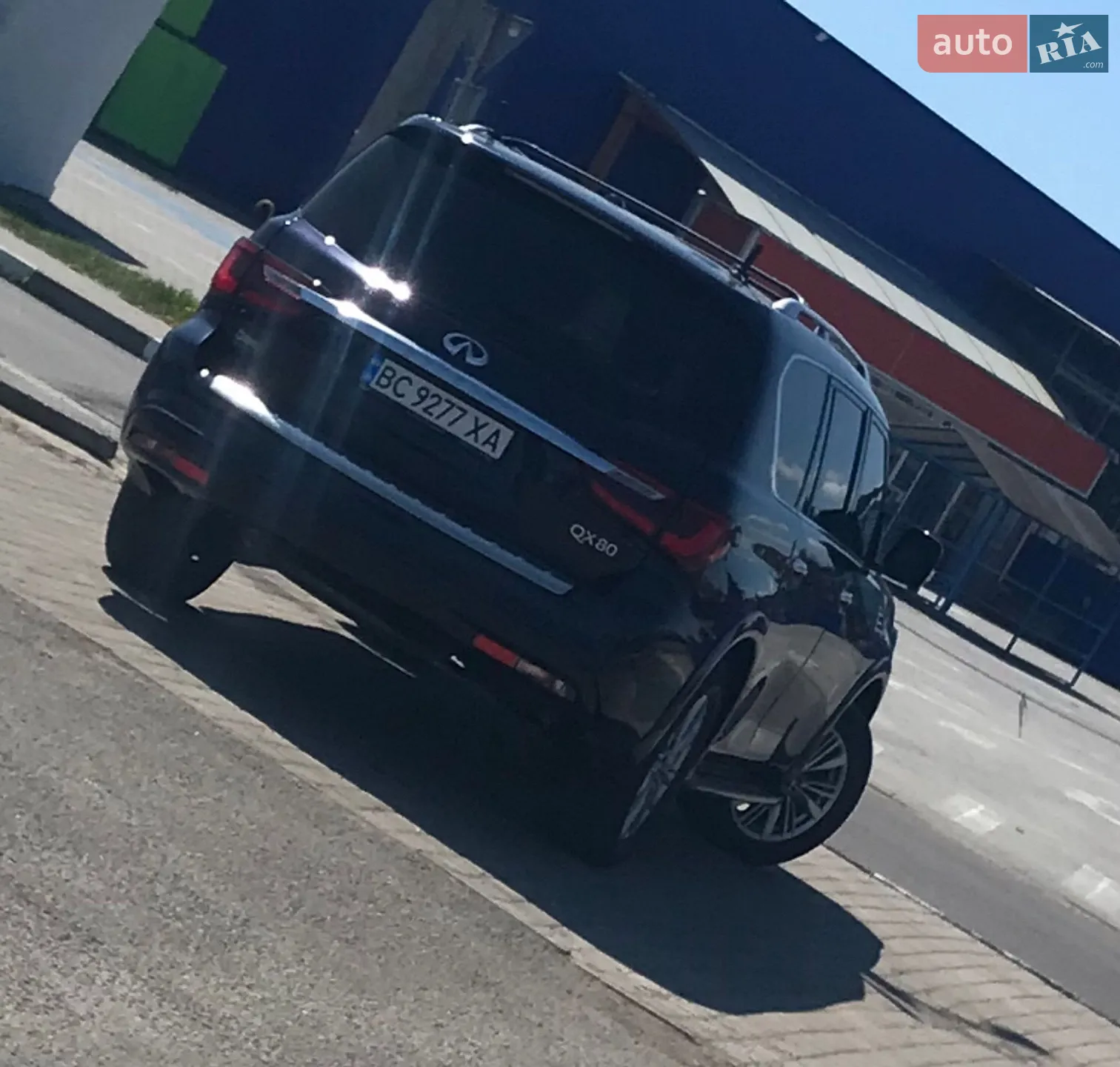 2018 Infiniti QX80 - мініатюра 3
