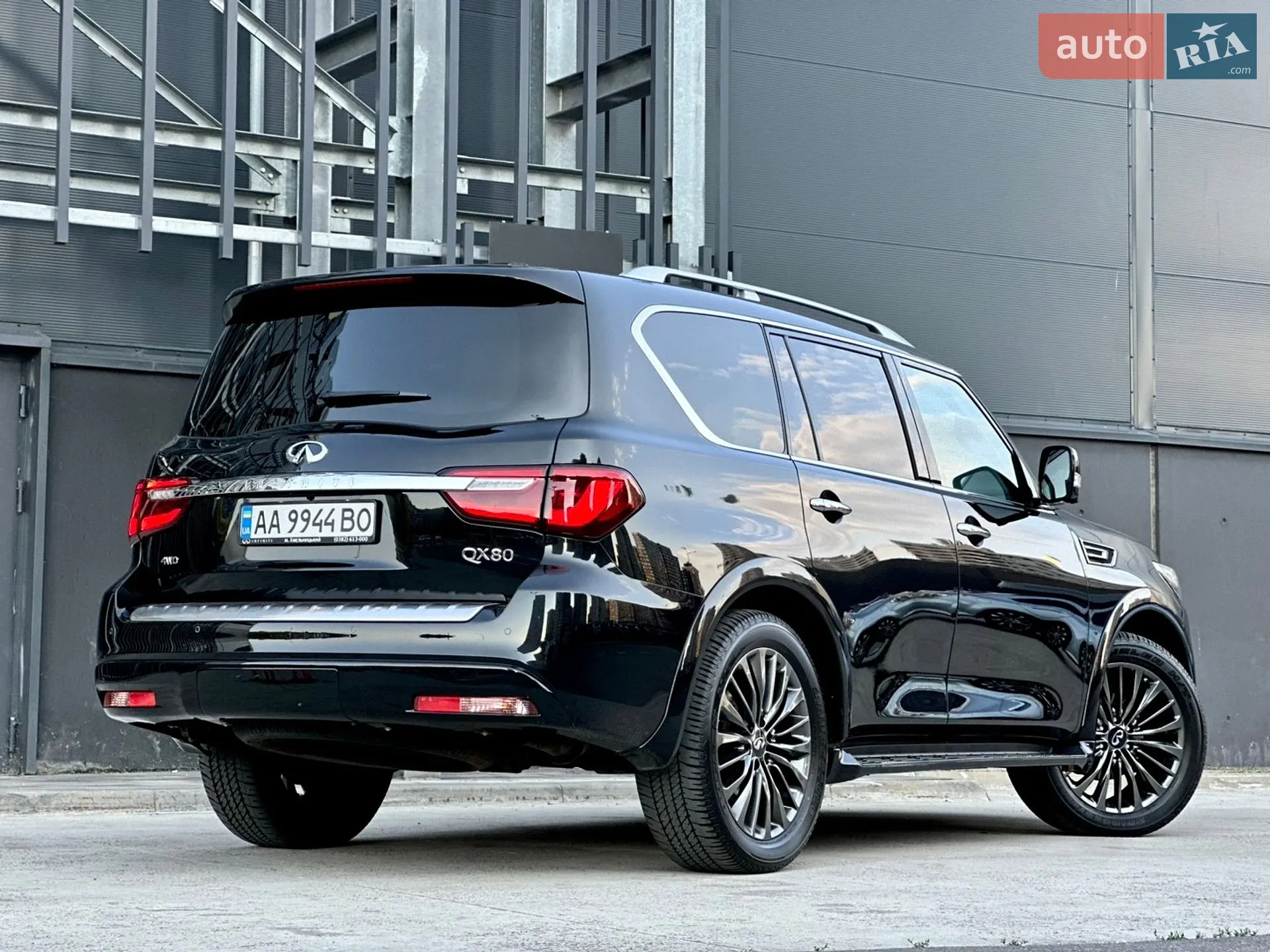 2023 Infiniti QX80 - мініатюра 7