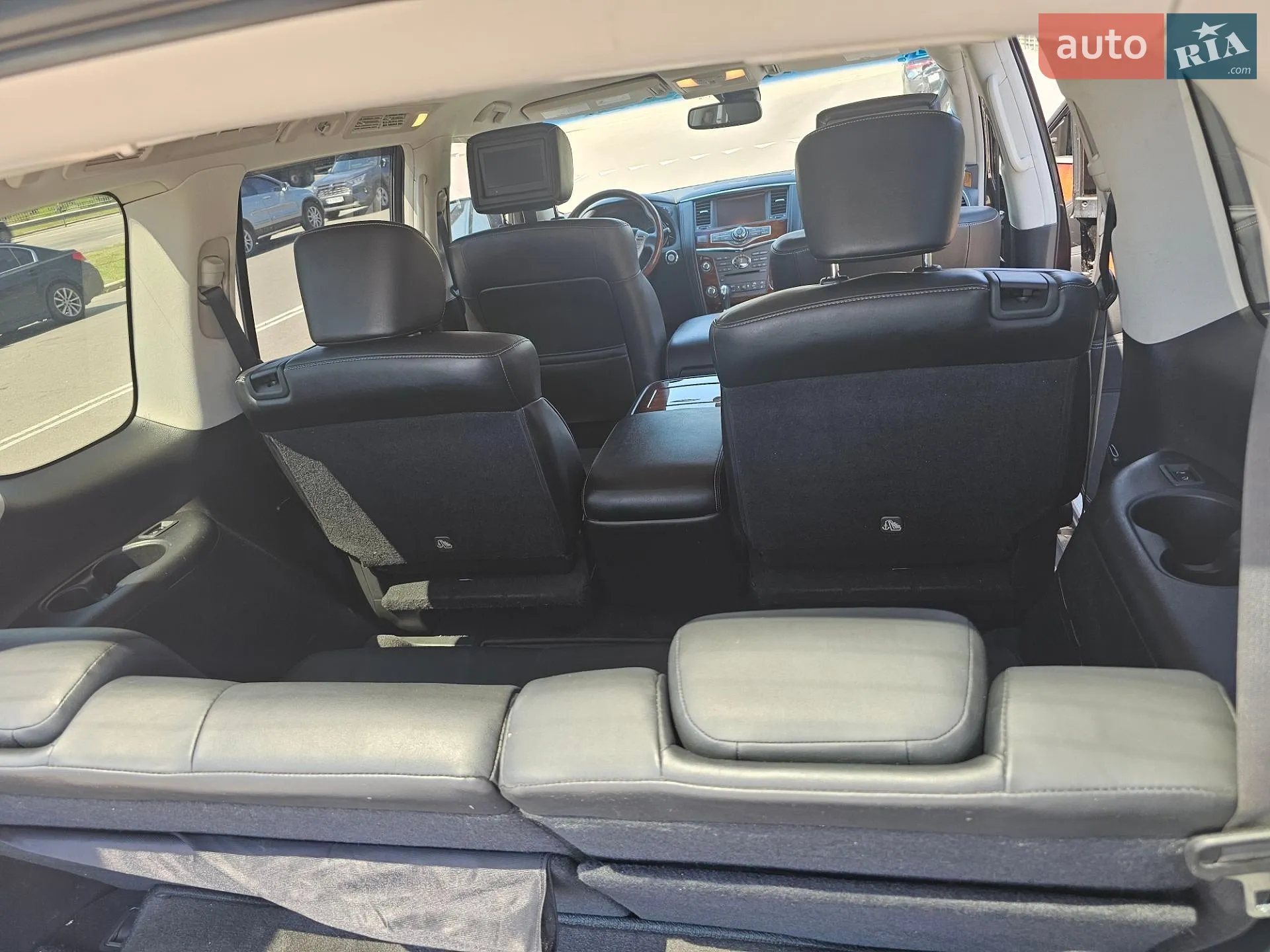 2015 Infiniti QX80 - мініатюра 13
