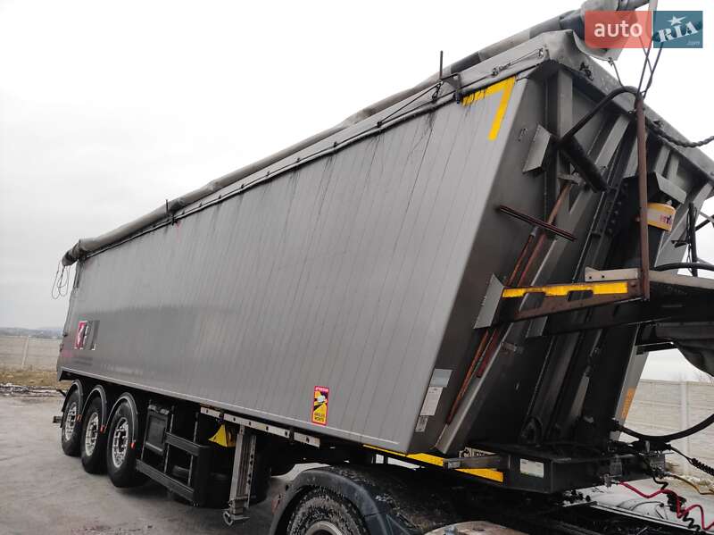 Самоскид напівпричіп Inter Cars NW 2017 в Дубні
