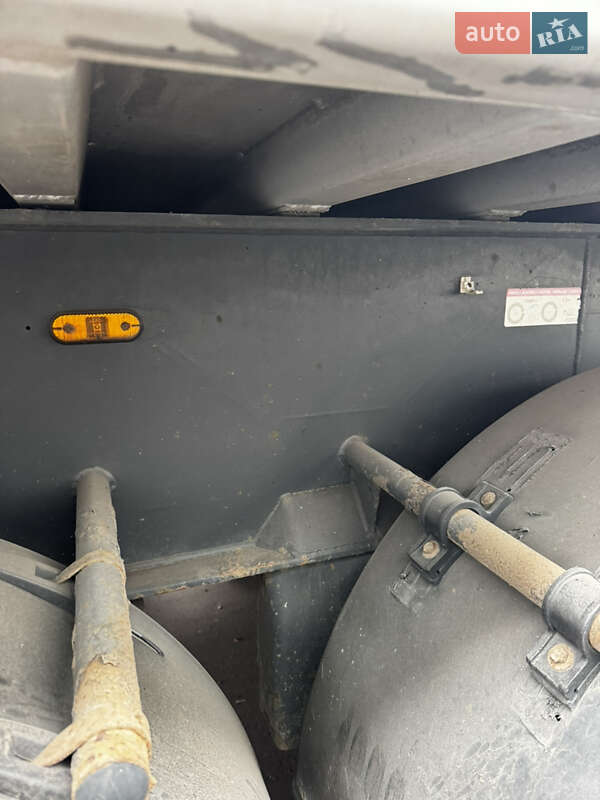 Зерновоз - полуприцеп Inter Cars SAF 2008 в Кривом Роге