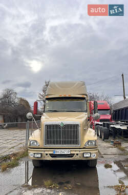 Тягач International 9200 2002 в 