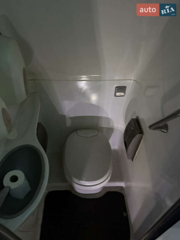 Туристичний / Міжміський автобус Irizar PB 2013 в Львові фото 11 Туристичний / Міжміський автобус Irizar PB 2013 в Львові