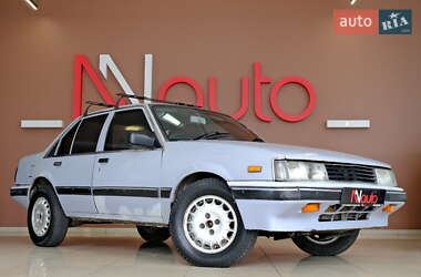 Седан Isuzu Aska 1989 в 