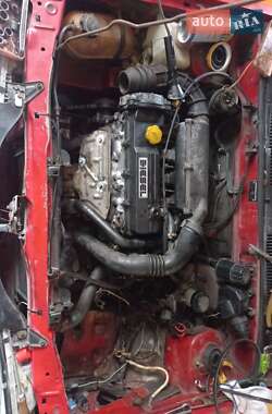 Хетчбек Isuzu Gemini 1988 в 