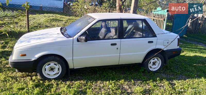 Седан Isuzu Gemini 1986 в 