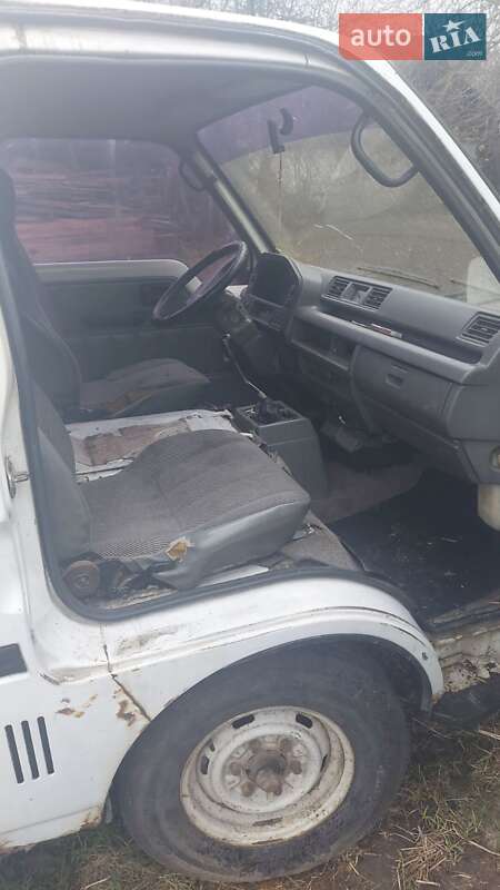 Микровэн Isuzu Midi 1991 в Житомире фото 6 Микровэн Isuzu Midi 1991 в Житомире
